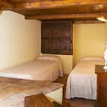 Nocleg ze śniadaniem Il Castello Di San Sergio 4*
