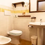 Nocleg ze śniadaniem Il Castello Di San Sergio