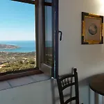 Il Castello Di San Sergio Nocleg ze śniadaniem 4*