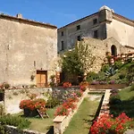 Il Castello Di San Sergio Nocleg ze śniadaniem 4*