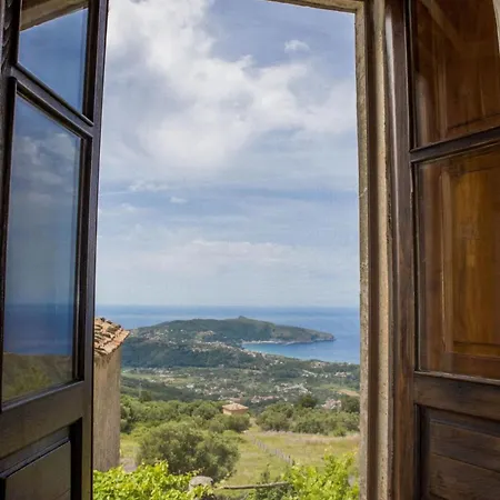 Il Castello Di San Sergio 4*