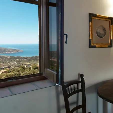 Il Castello Di San Sergio Bed & Breakfast 4*