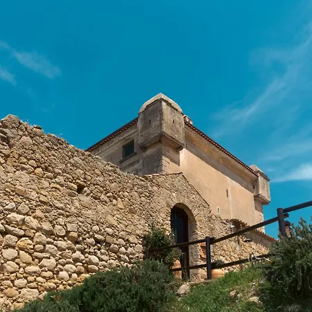 Il Castello Di San Sergio Bed & Breakfast 4*