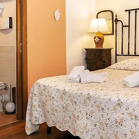 Il Castello Di San Sergio Frühstückspension 4*