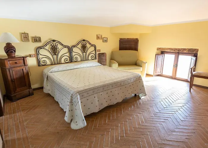 Il Castello Di San Sergio Centola