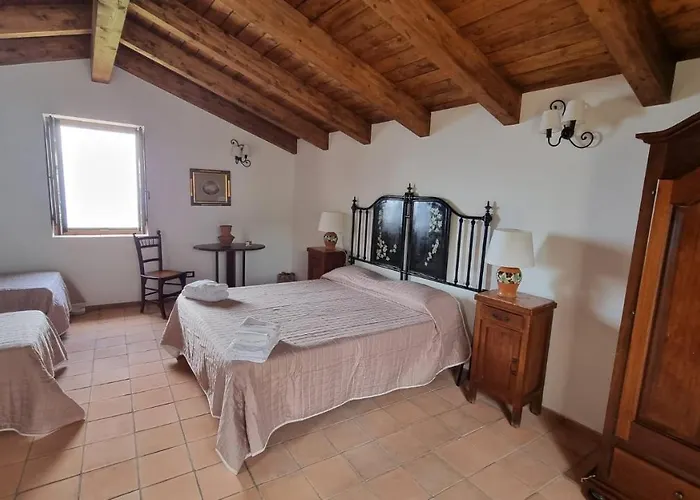 Il Castello Di San Sergio 4* Centola